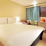 Hotel Grenoble Universite 2 Gières
