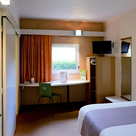 Grenoble Universite 2 Hotell 3*