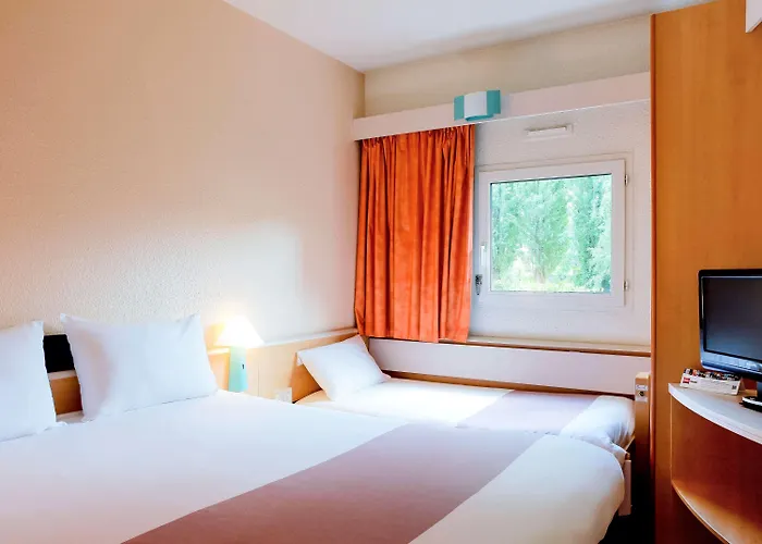 Hotel Grenoble Universite 2 Gières